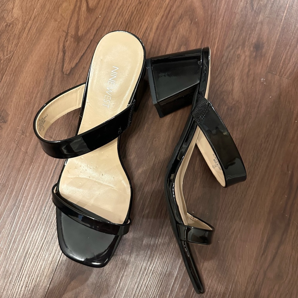 Nine West Glossy Black Heels